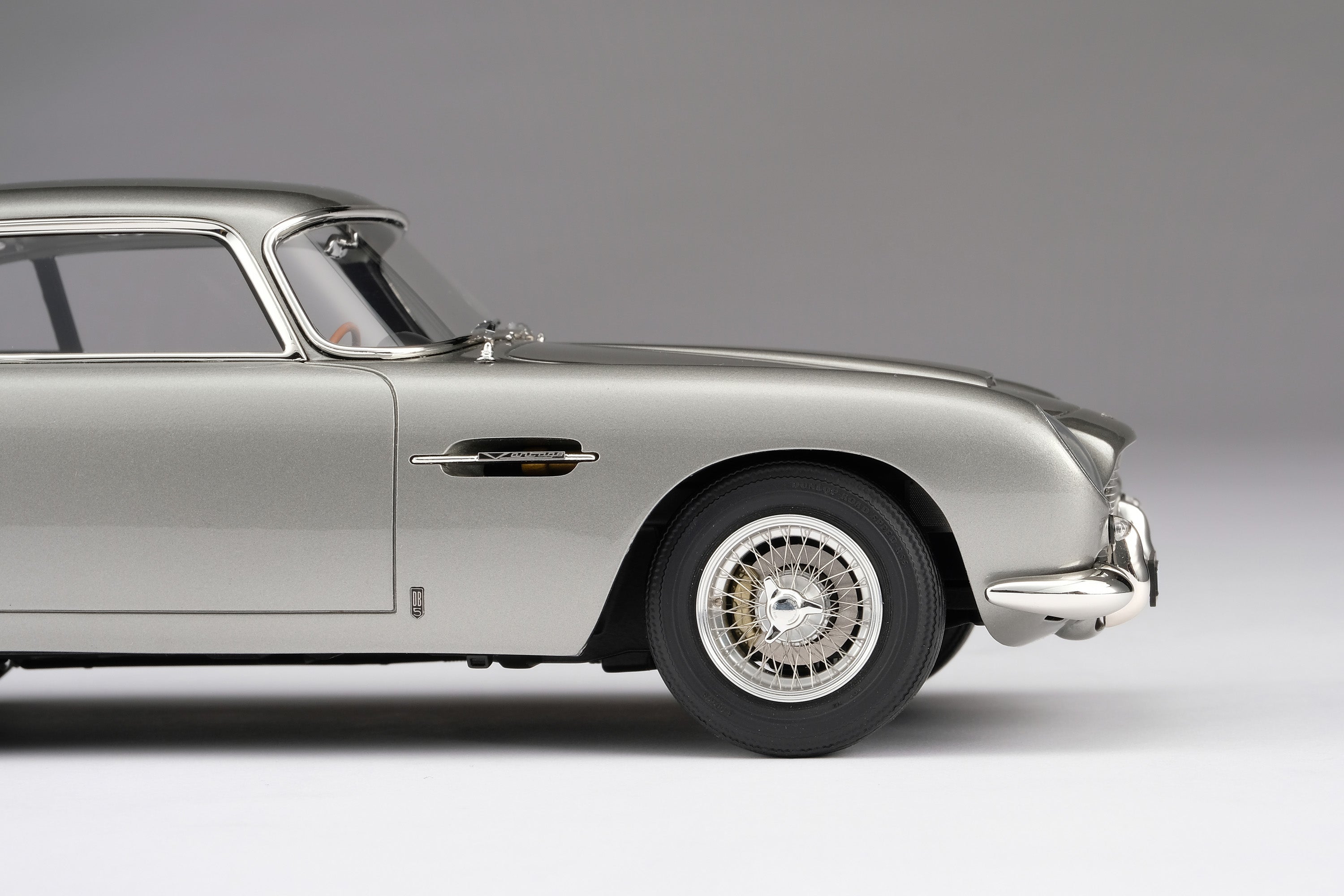Aston Martin DB5 Vantage