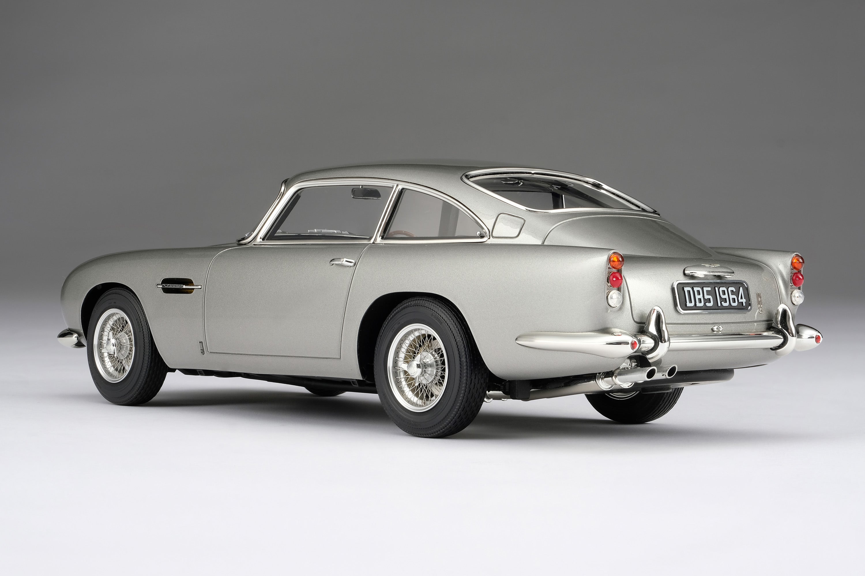 Aston Martin DB5 Vantage