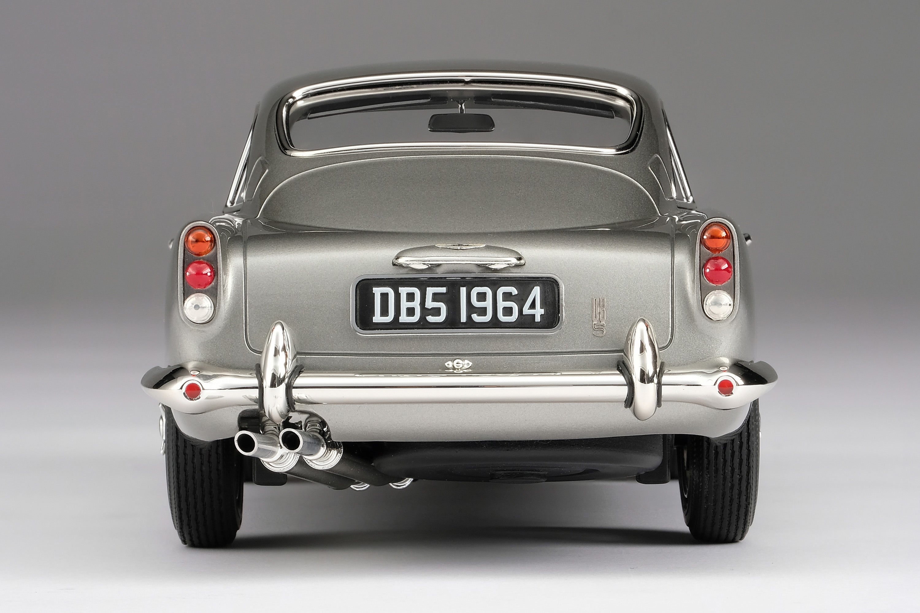 Aston Martin DB5 Vantage