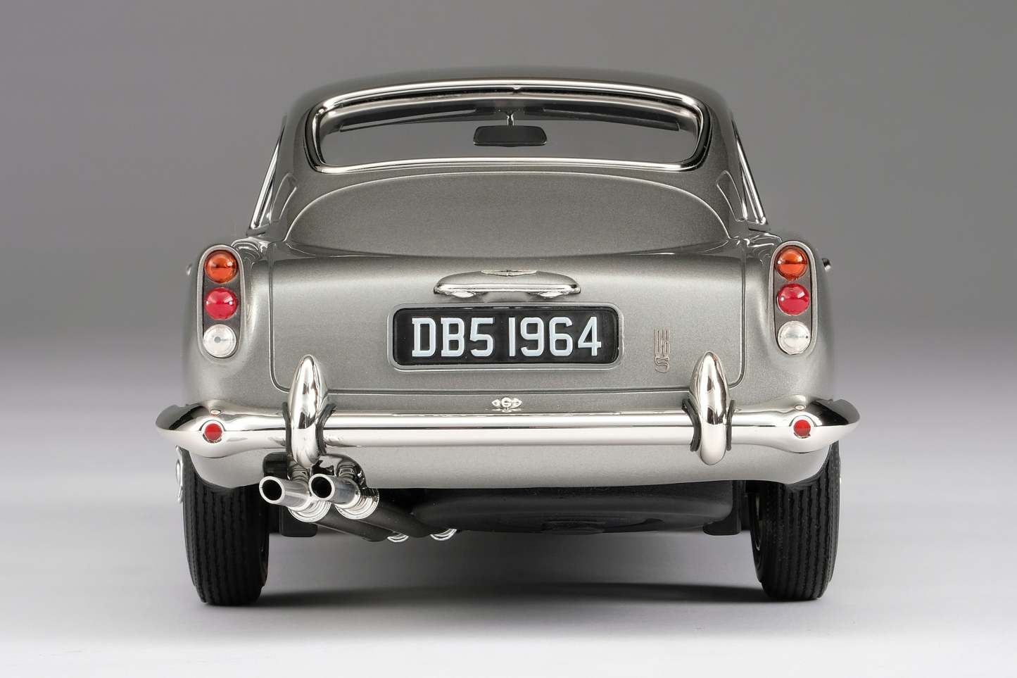 Aston Martin DB5 Vantage