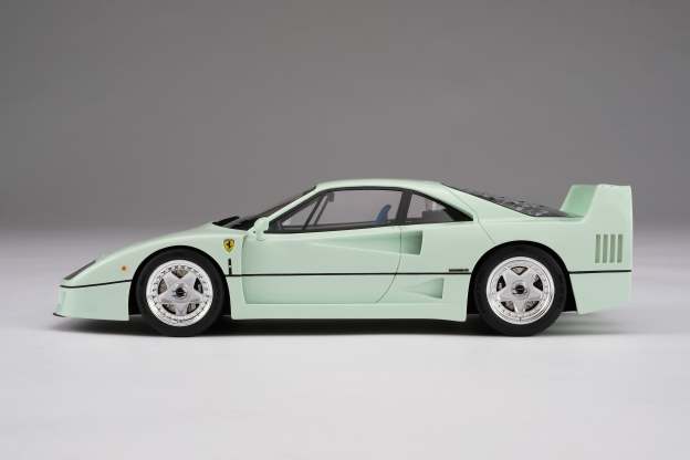 Ferrari F40 - Verde Pallido