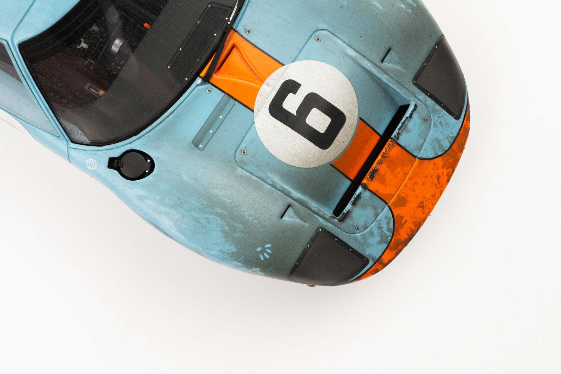 Ford GT40 - 1969 Le Mans Winner - Race Weathered