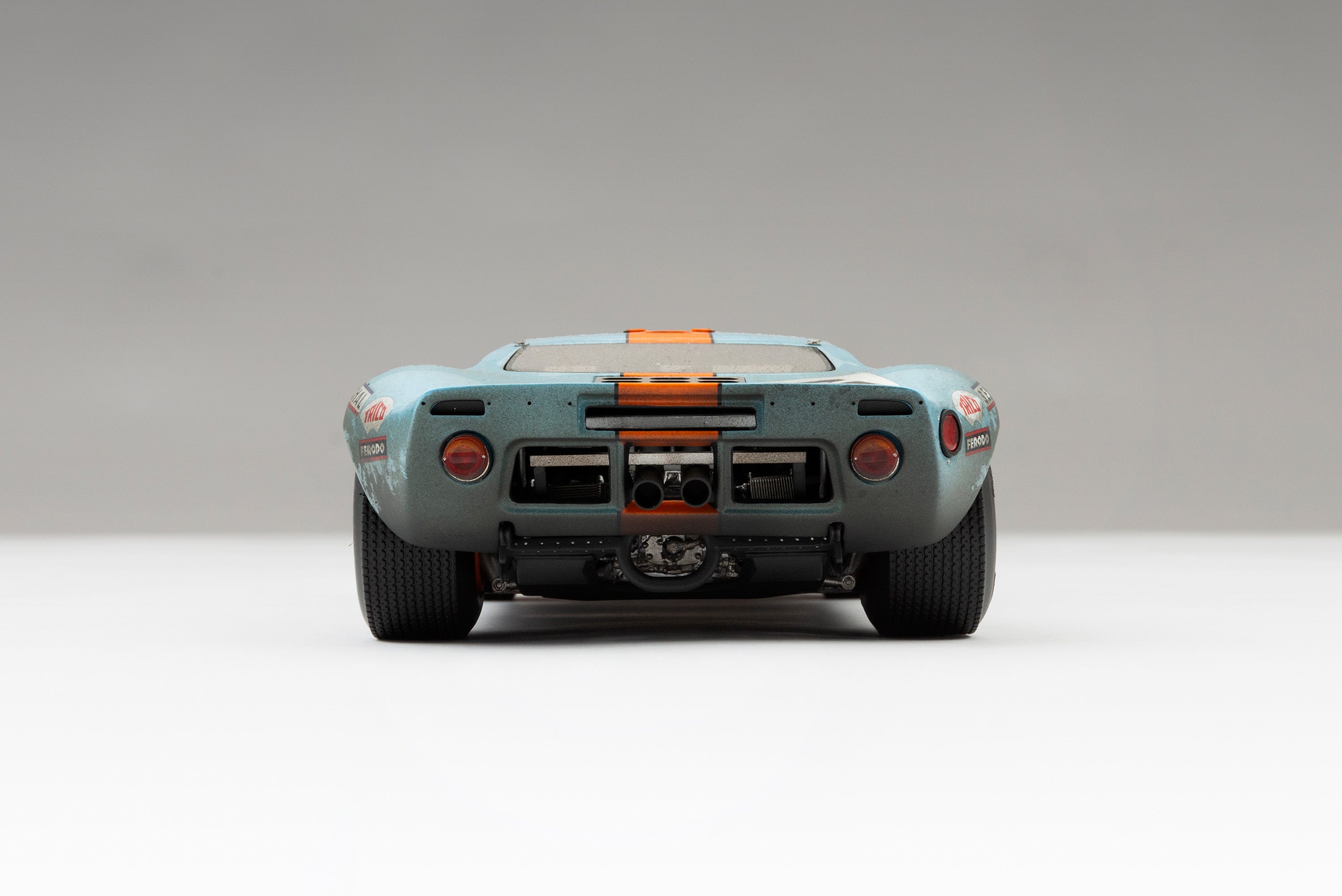 Ford GT40 - 1969 Le Mans Winner - Race Weathered