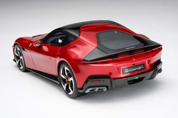 Ferrari 12Cilindri (2024)