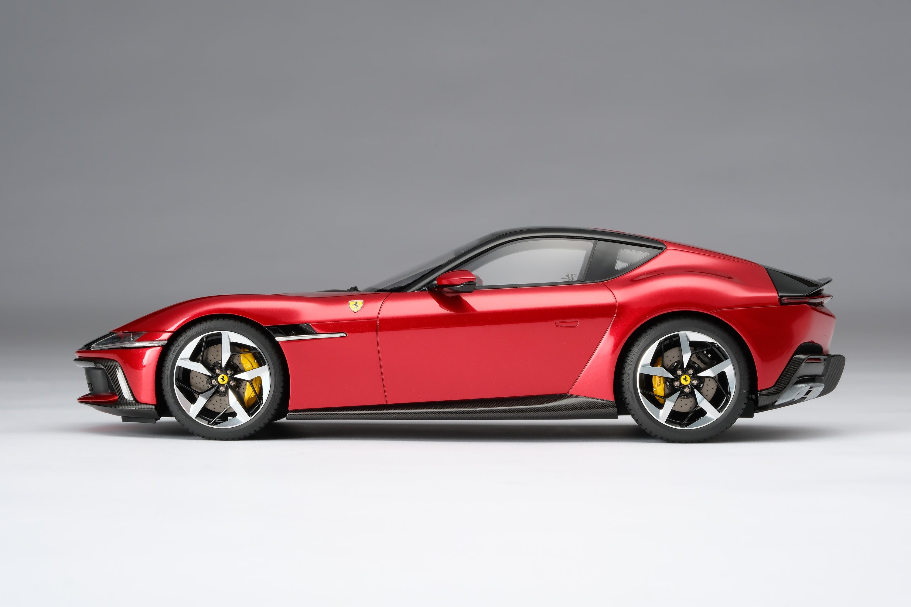 Ferrari 12Cilindri (2024)