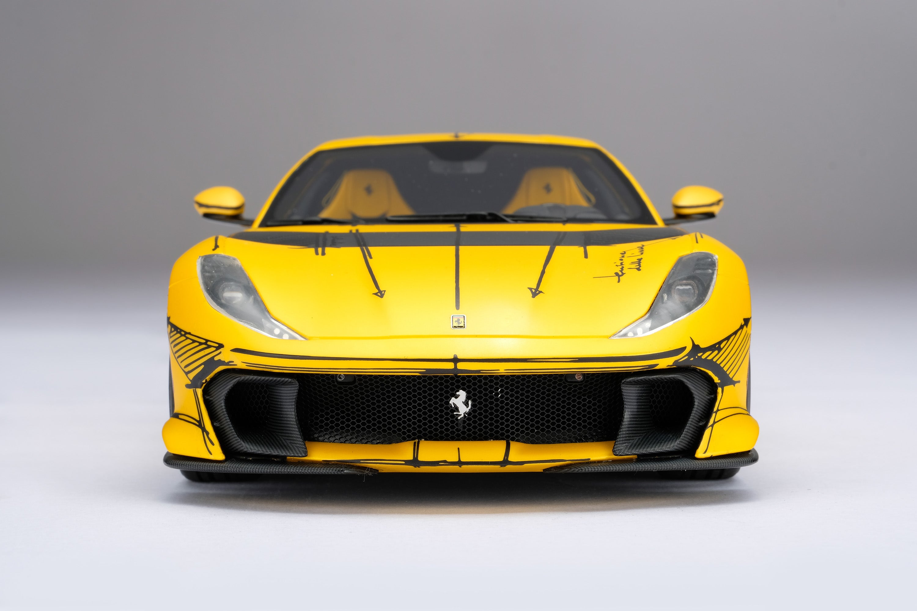 Ferrari 812 Competizione Tailor Made
