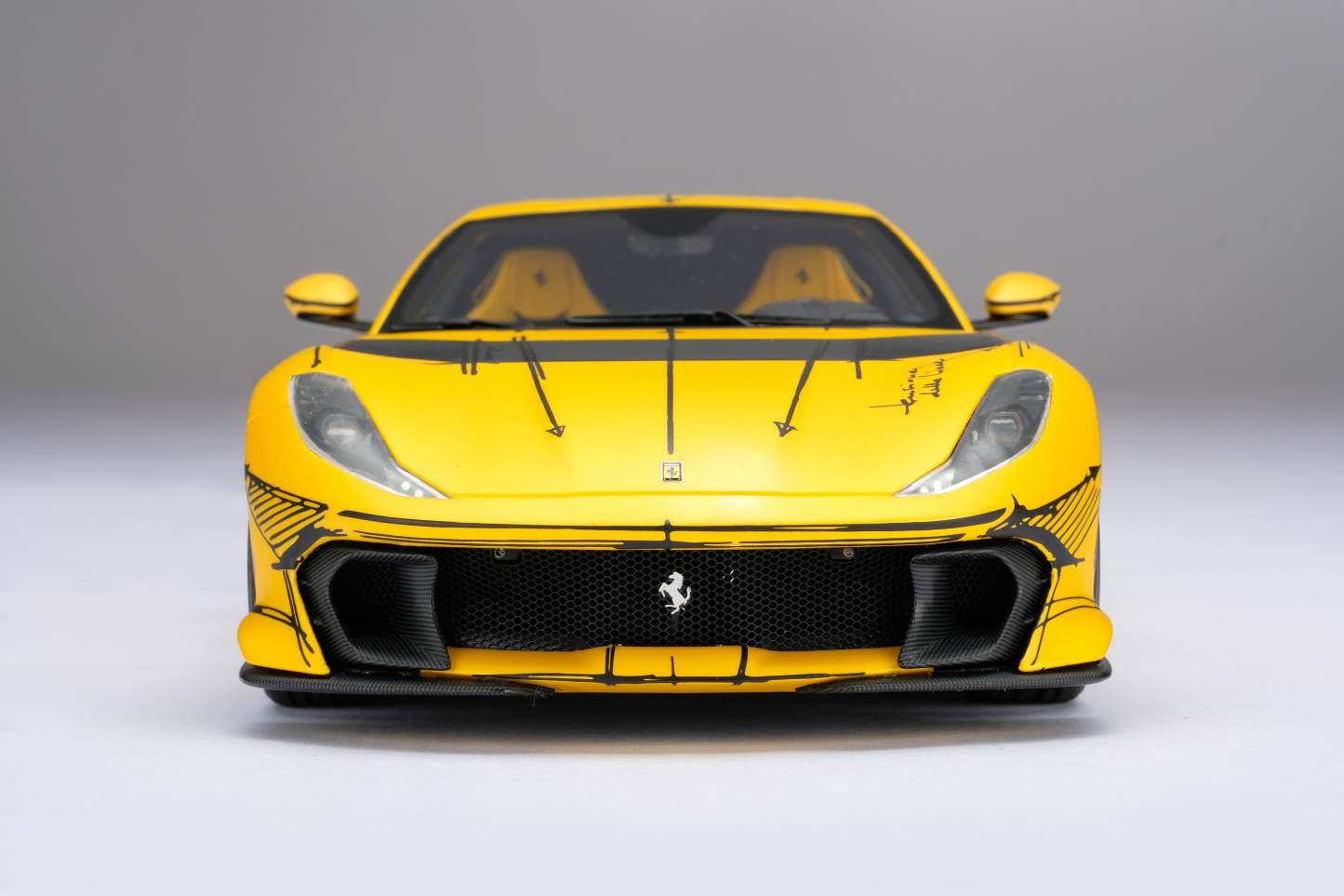 Ferrari 812 Competizione Tailor Made