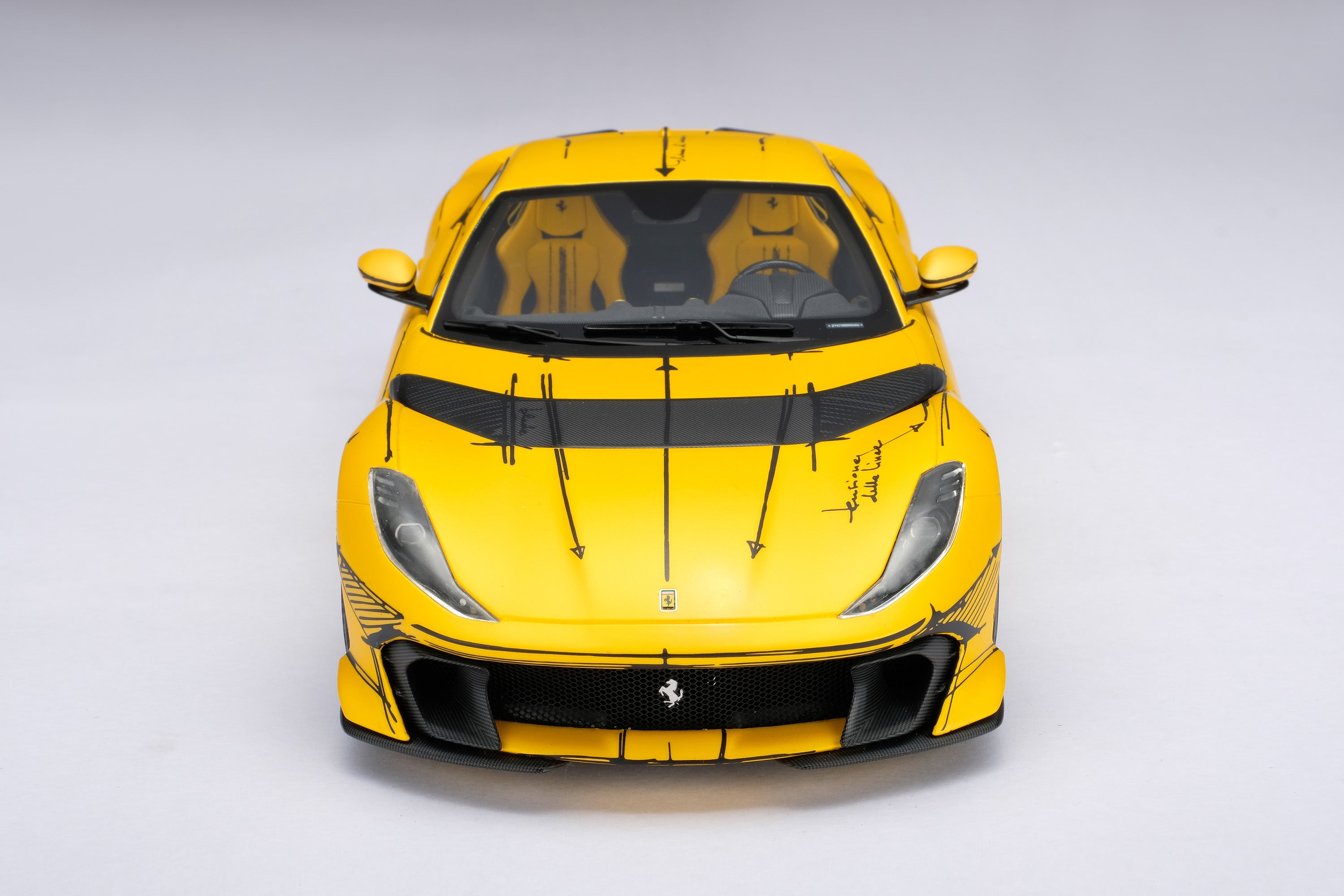 Ferrari 812 Competizione Tailor Made