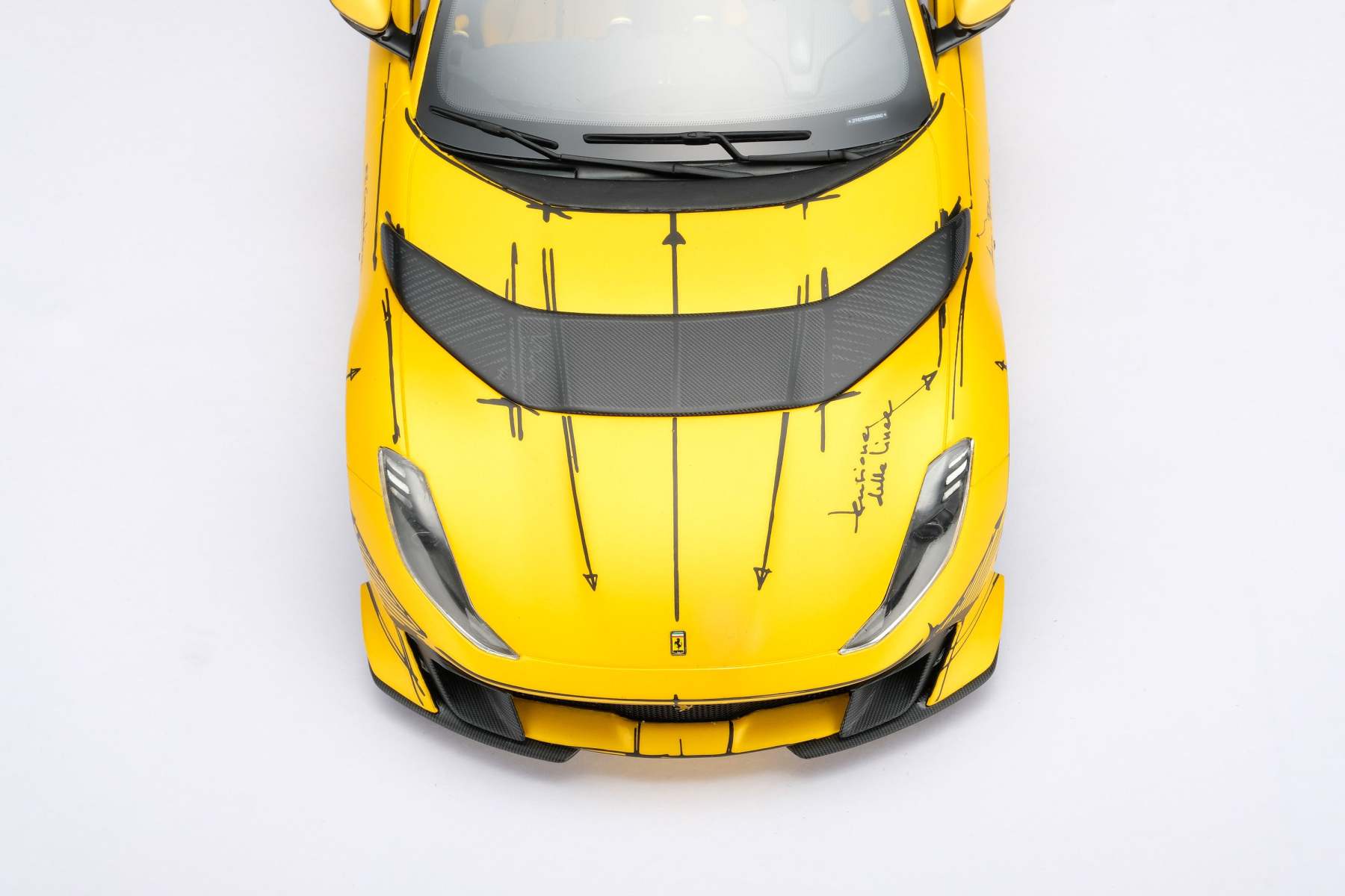 Ferrari 812 Competizione Tailor Made