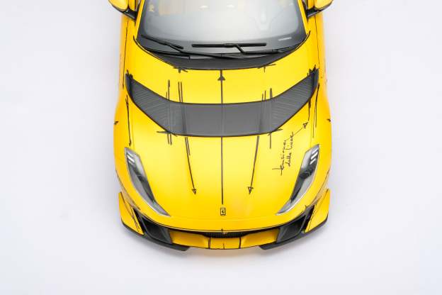 Ferrari 812 Competizione Tailor Made