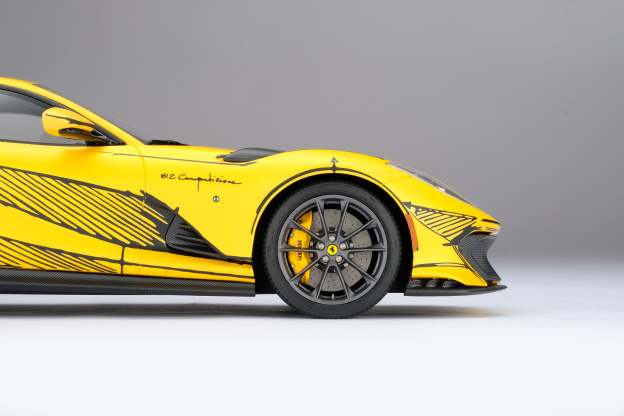 Ferrari 812 Competizione Tailor Made