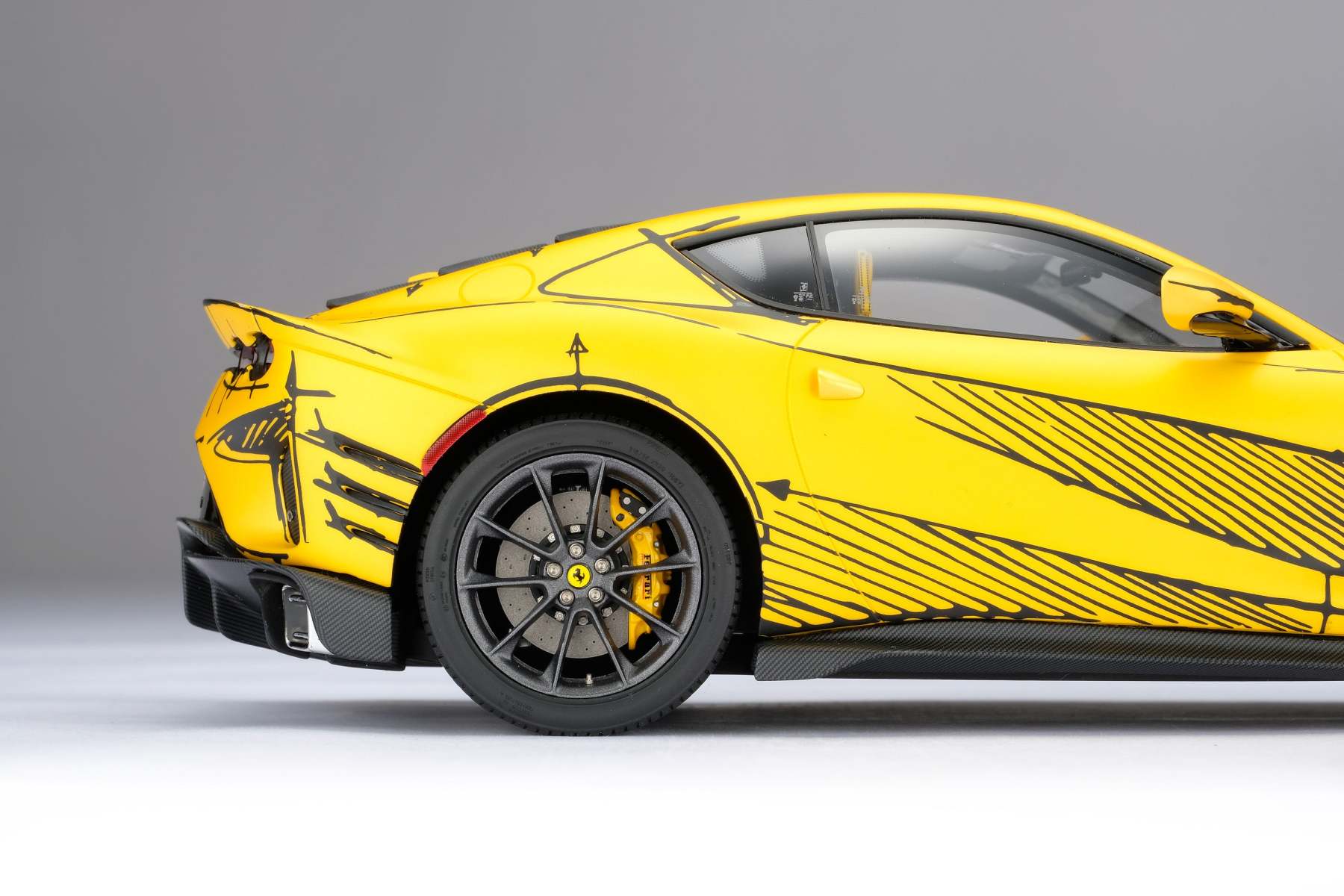 Ferrari 812 Competizione Tailor Made