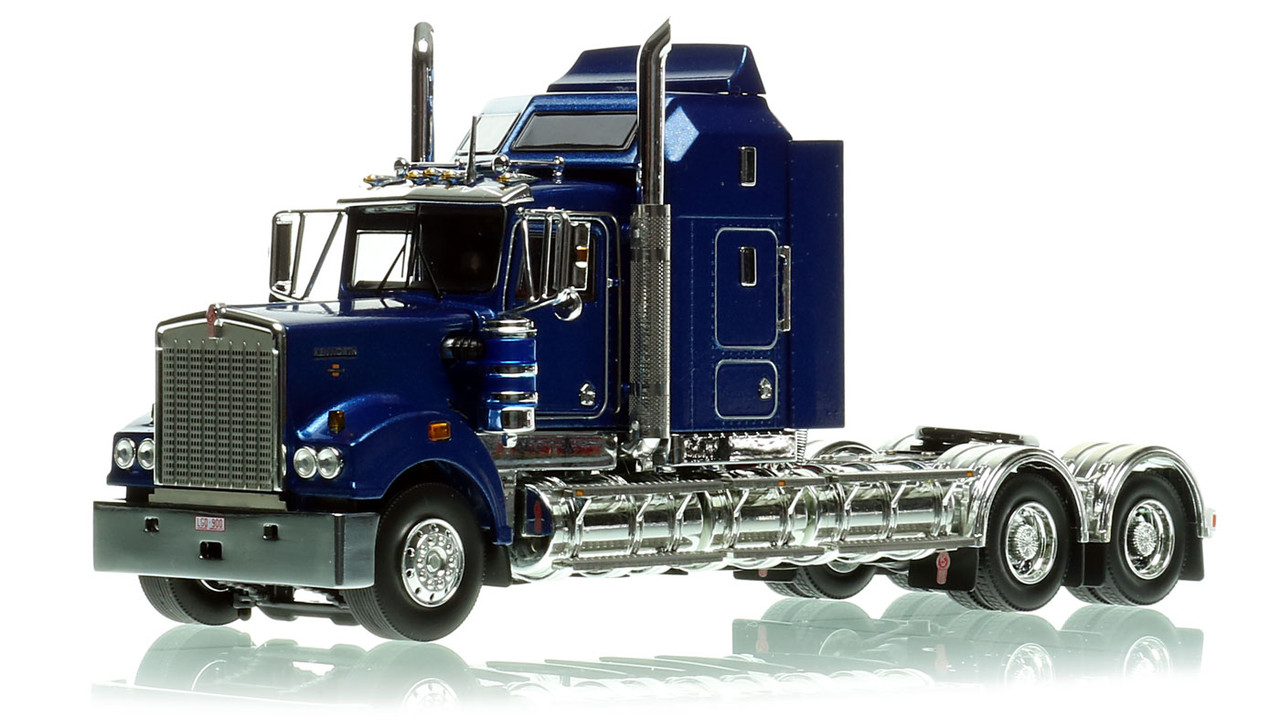 Kenworth T900 Tandem Axle Tractor