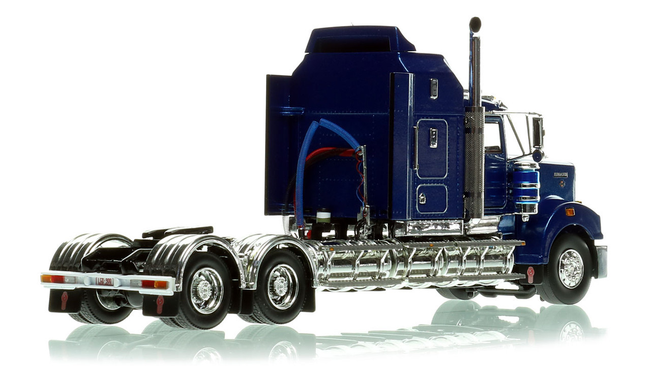 Kenworth T900 Tandem Axle Tractor