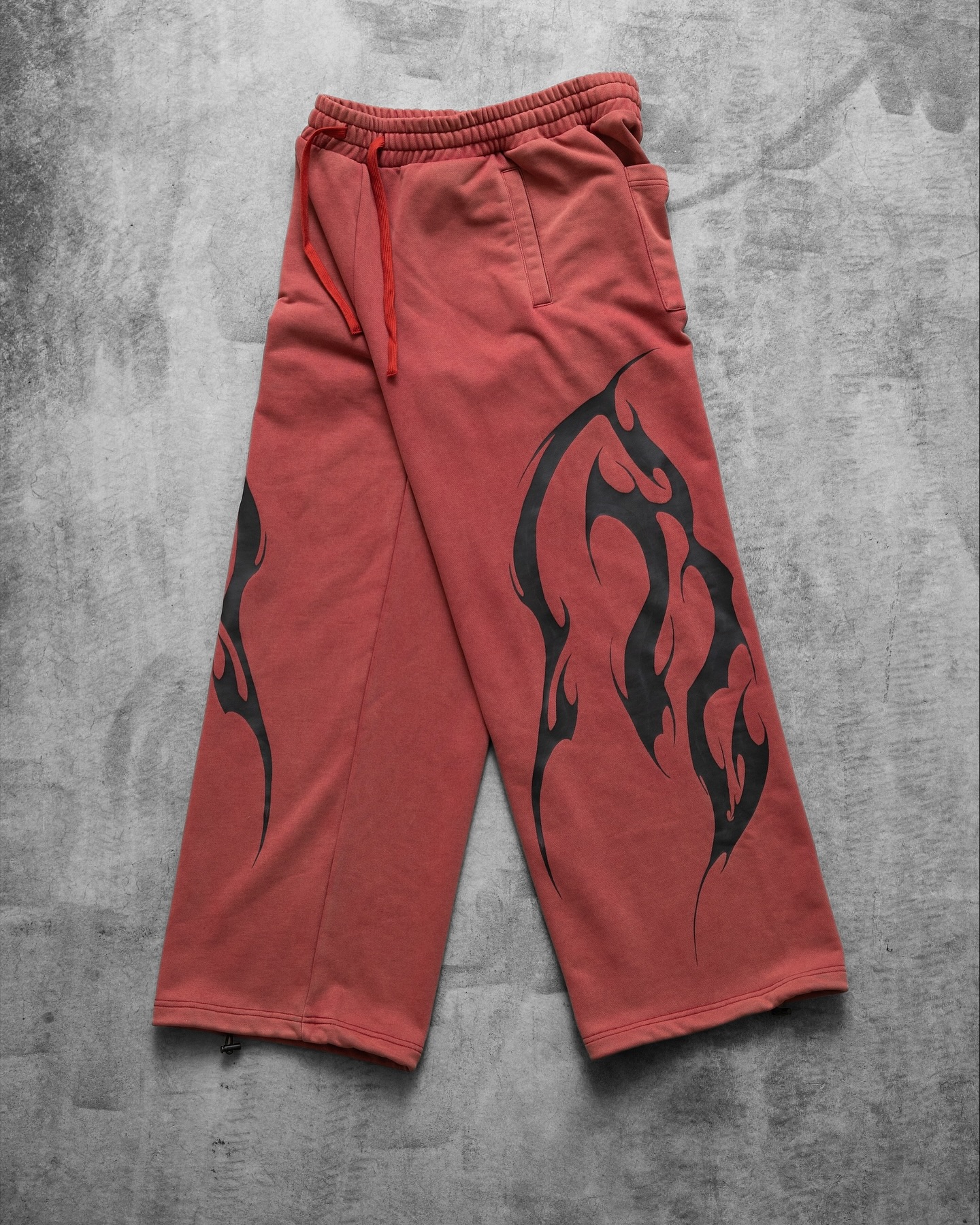 RENJI SWEATS | BLEACH-Uraldept Trendy Clothing Store