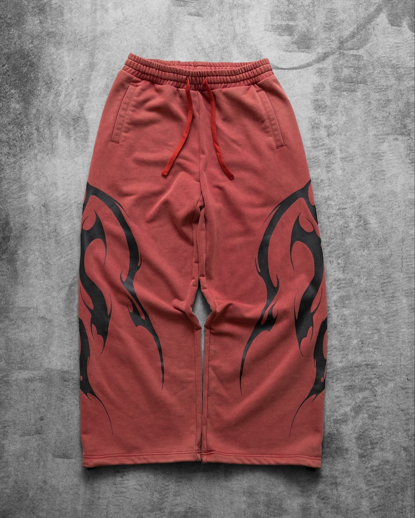 RENJI SWEATS | BLEACH-Uraldept Trendy Clothing Store