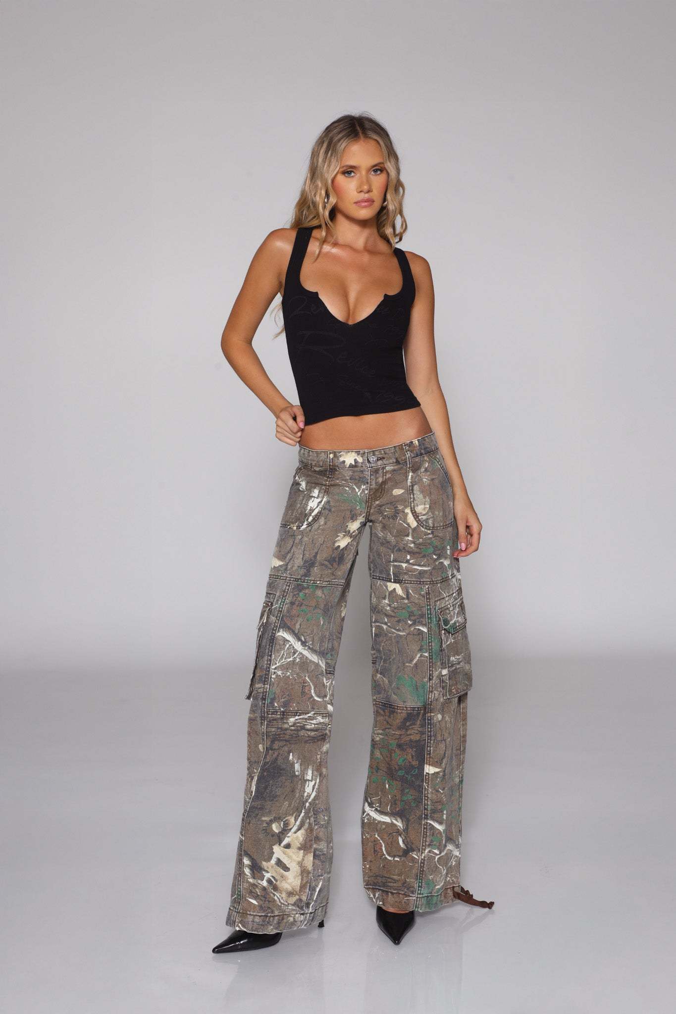 The Amelia Pant / Oakland