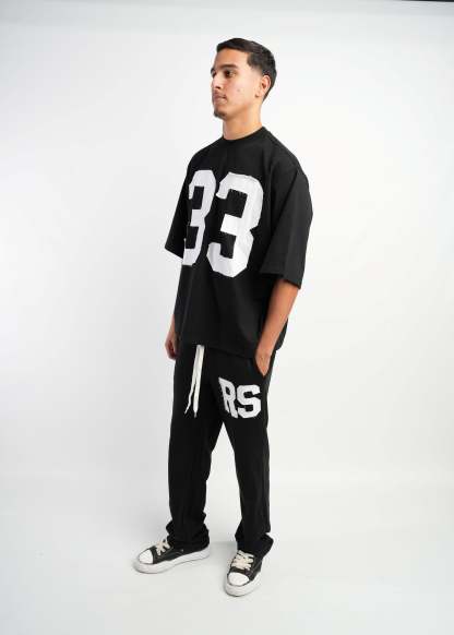 PRE-ORDER 33 OVERSIZED T-SHIRT BLACK