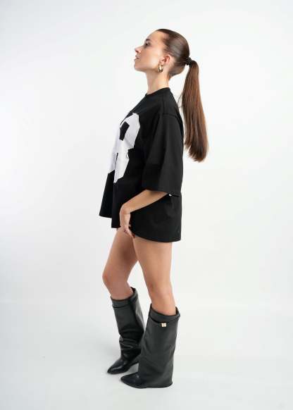 PRE-ORDER 33 OVERSIZED T-SHIRT BLACK