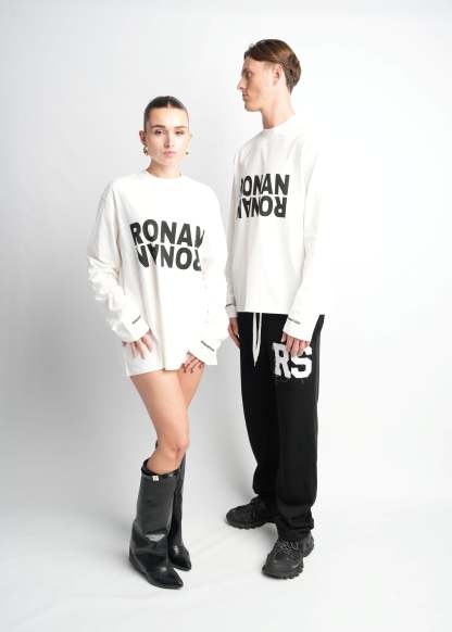 PRE-ORDER CLUB OVERSIZED LONGSLEEVE WHITE