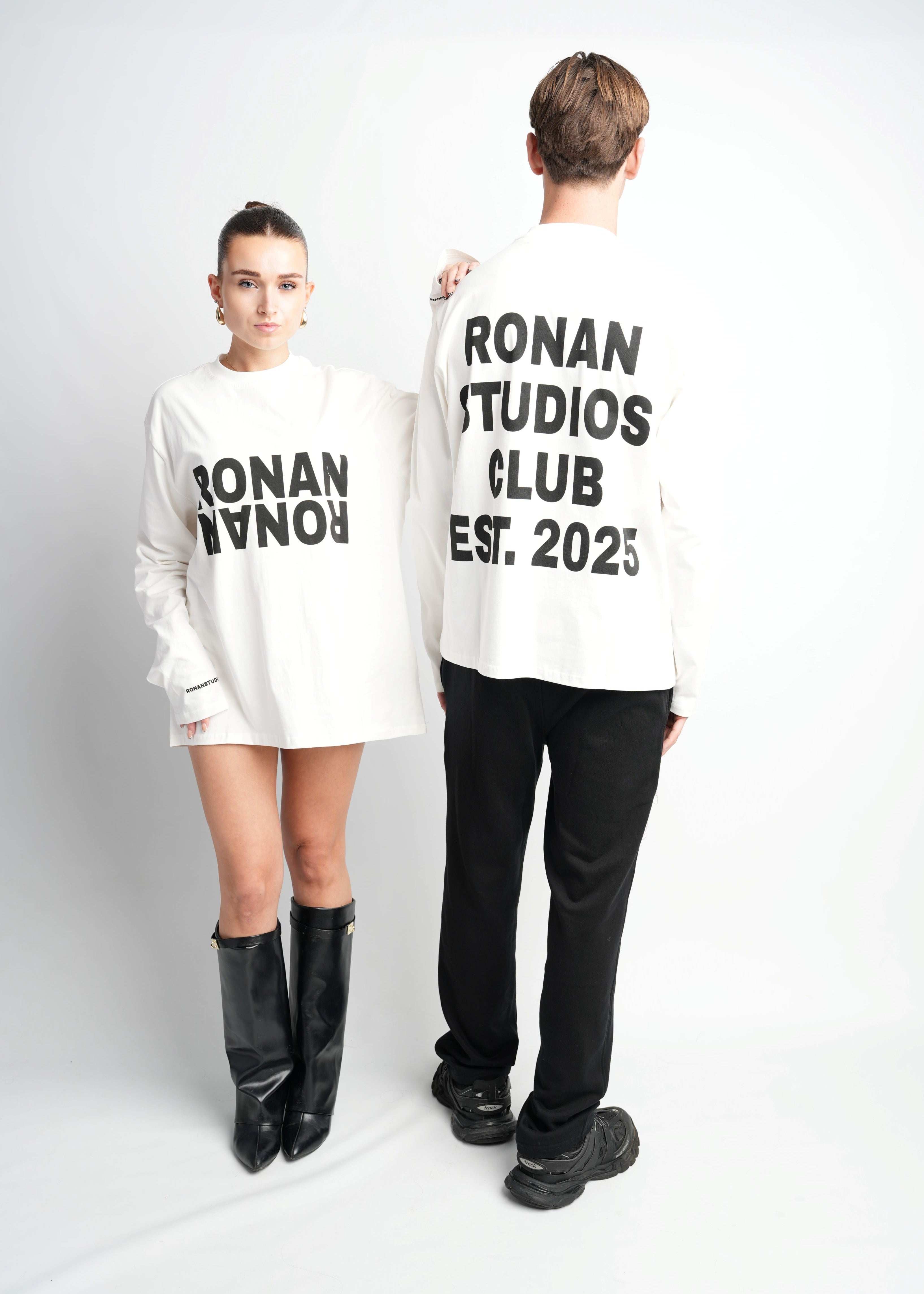 PRE-ORDER CLUB OVERSIZED LONGSLEEVE WHITE