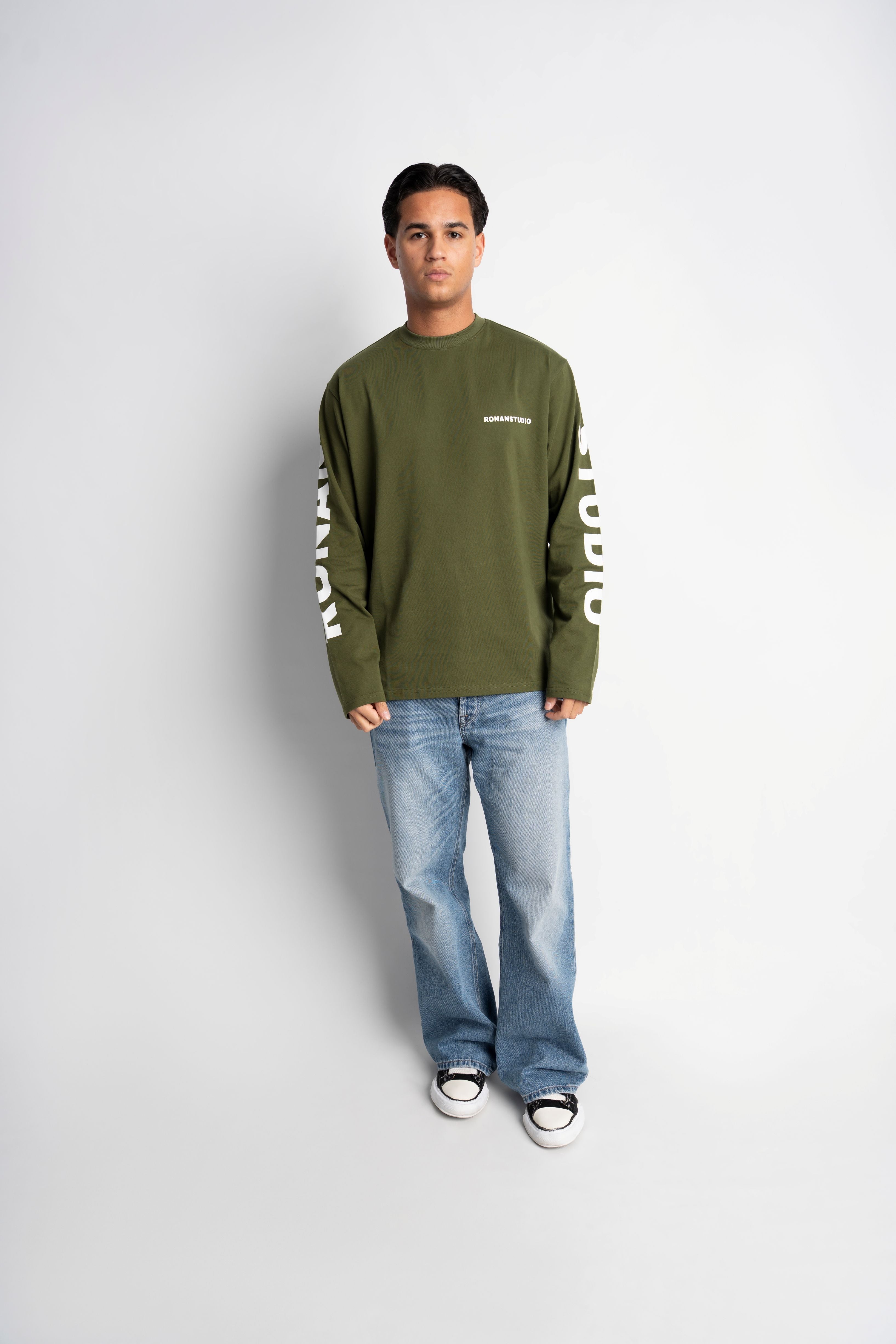 PRE-ORDER STUDIO OLIVE GREEN OVERSIZED LONGSLEEVE