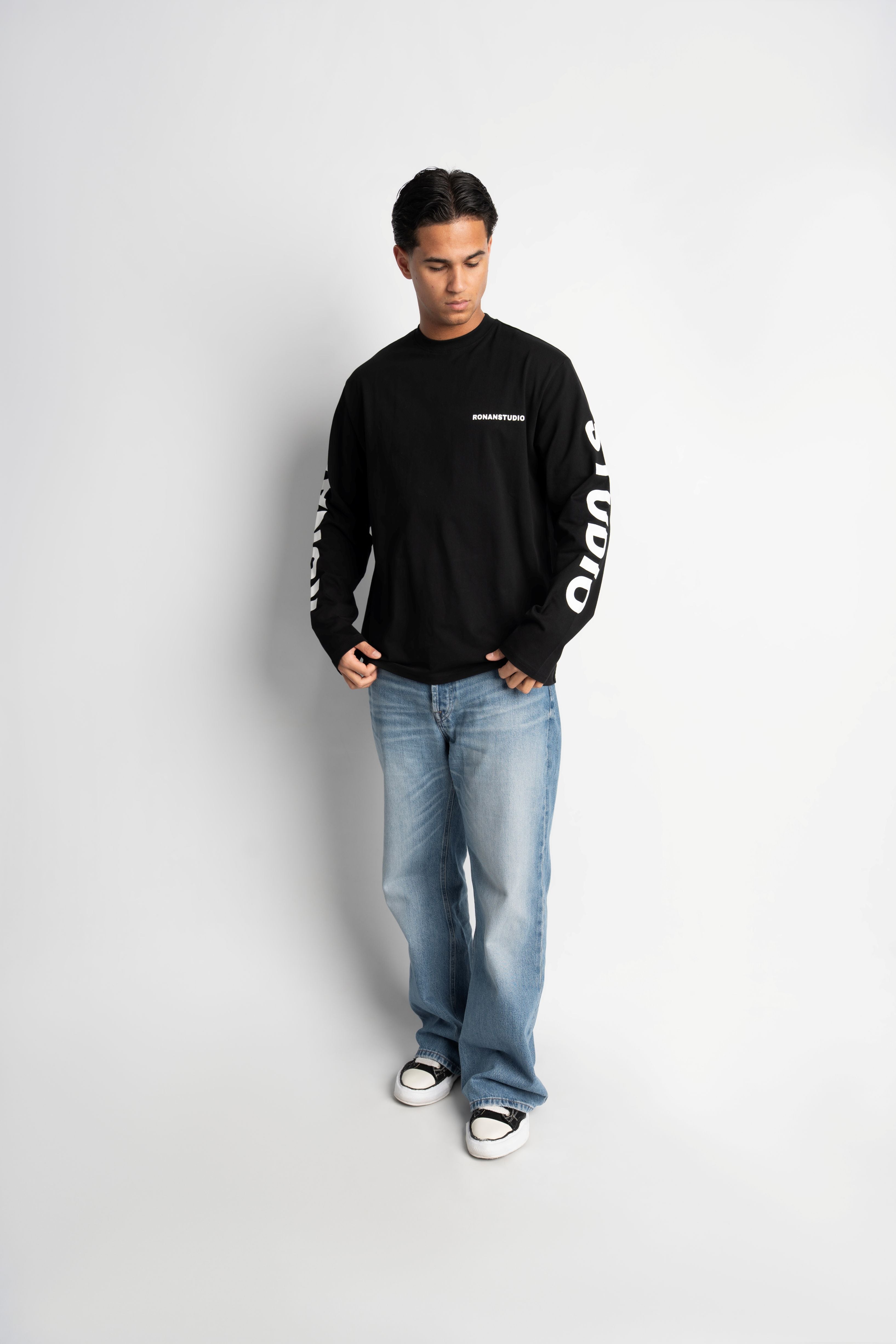 PRE-ORDER STUDIO BLACK OVERSIZED LONGSLEEVE