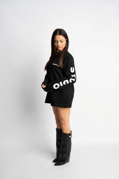 PRE-ORDER STUDIO BLACK OVERSIZED LONGSLEEVE