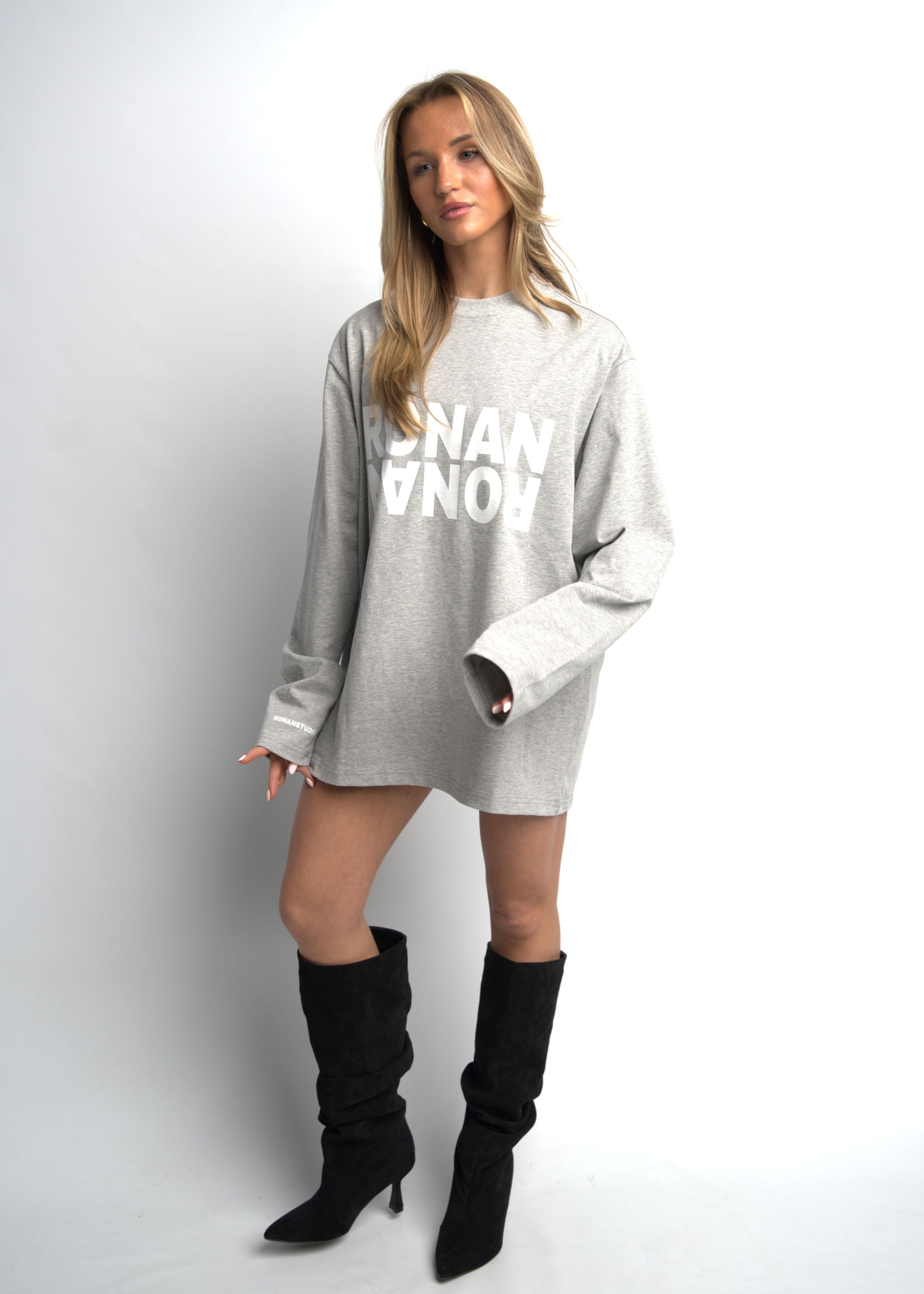 PRE-ORDER CLUB OVERSIZED LONGSLEEVE GREY
