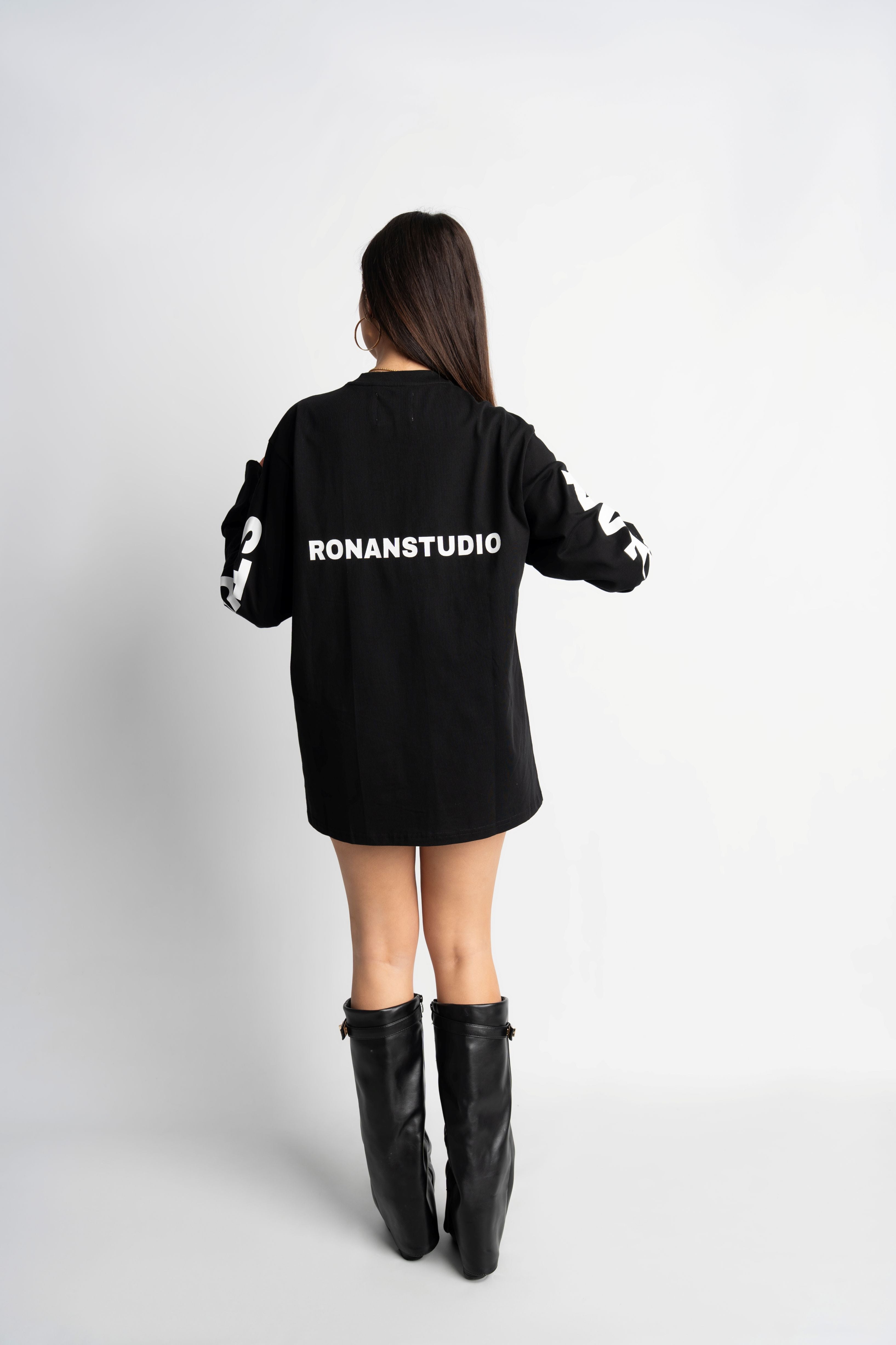 PRE-ORDER STUDIO BLACK OVERSIZED LONGSLEEVE