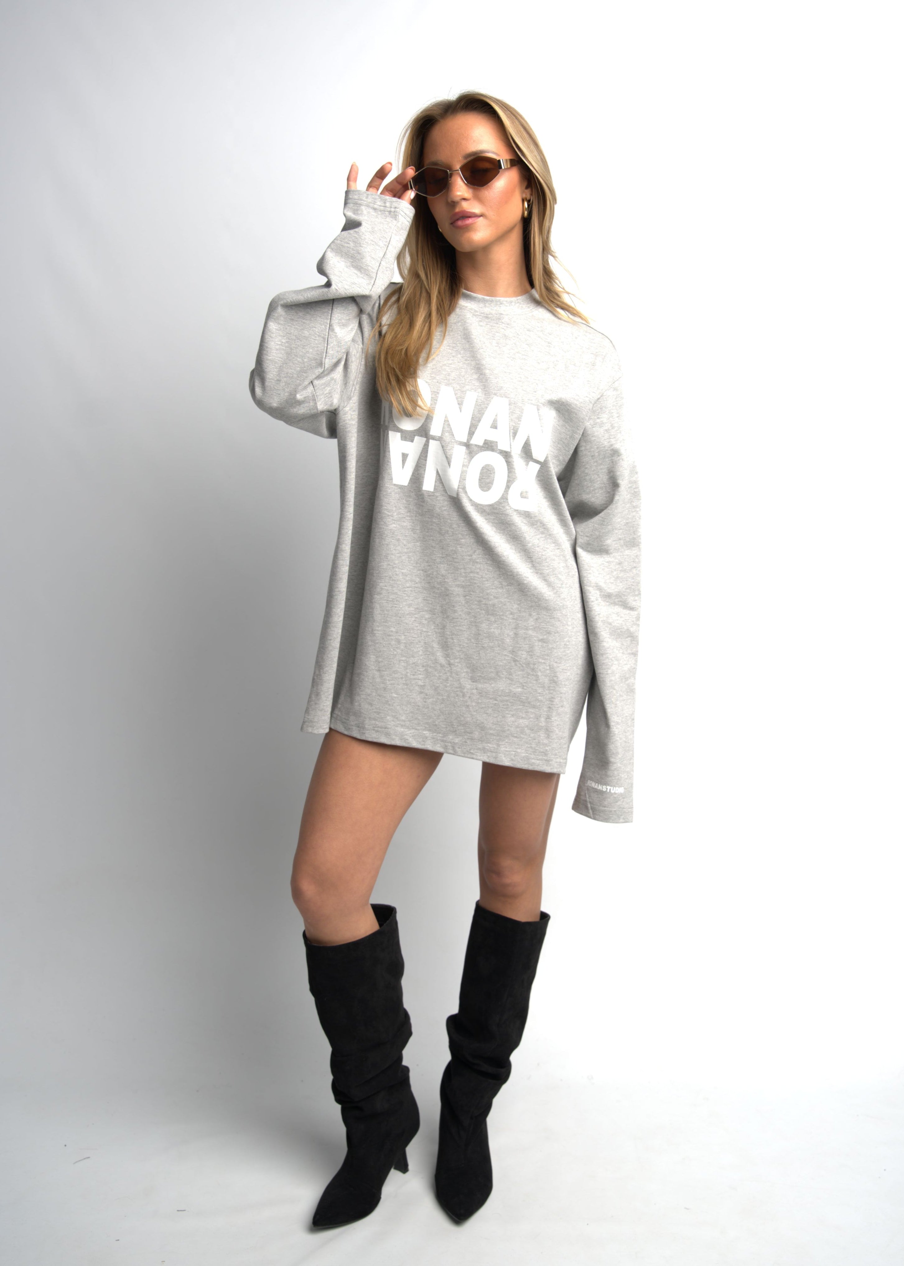 PRE-ORDER CLUB OVERSIZED LONGSLEEVE GREY