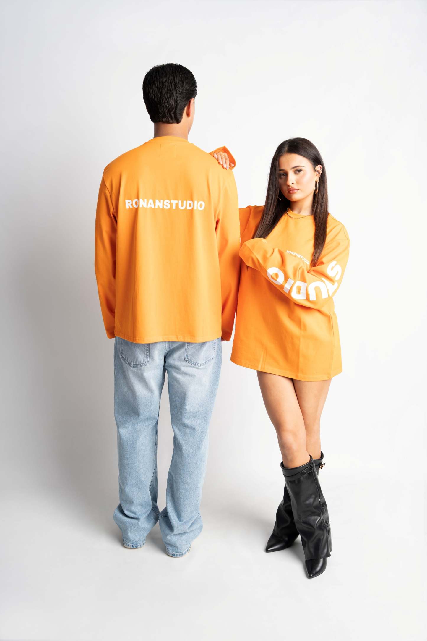 PRE-ORDER STUDIO ORANGE OVERSIZED LONGSLEEVE