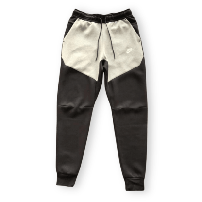 Conjunto  Sportswear Tech Fleece