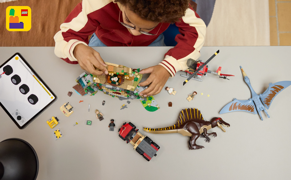 76976_JURASSIC WORLD