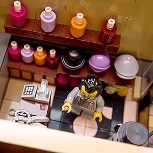 Many accessroies included