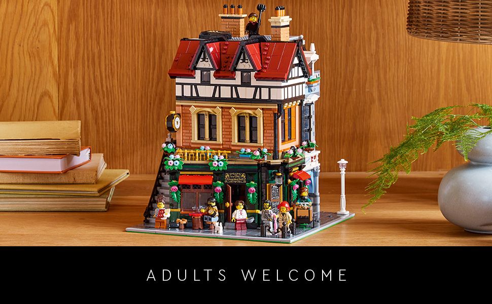 A creative LEGO gift