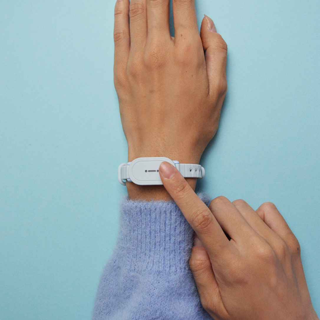 Bond Touch 4 • Long-Distance Bracelet