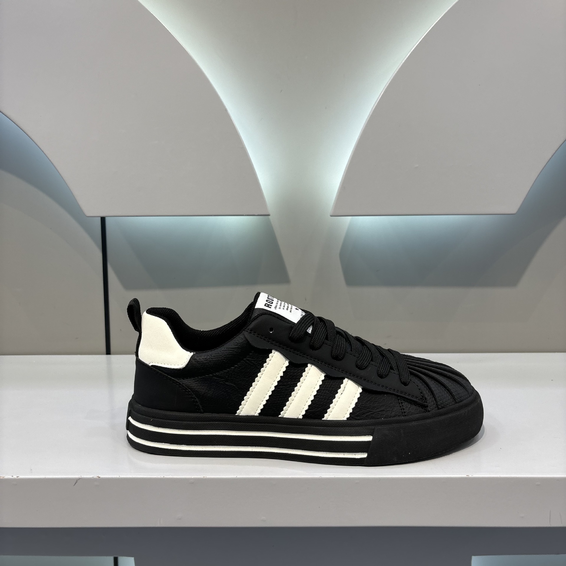 [⏰ 50% POPUSTA OGRANIČENO VRIJEME – NE PROPUSTITE! ] 🔥 MUŠKE CIPELE ZA HODANJE 👞 Ergonomski dizajn s potporom za svod stopala za hodanje bez bolova ✅ Ručno šivane