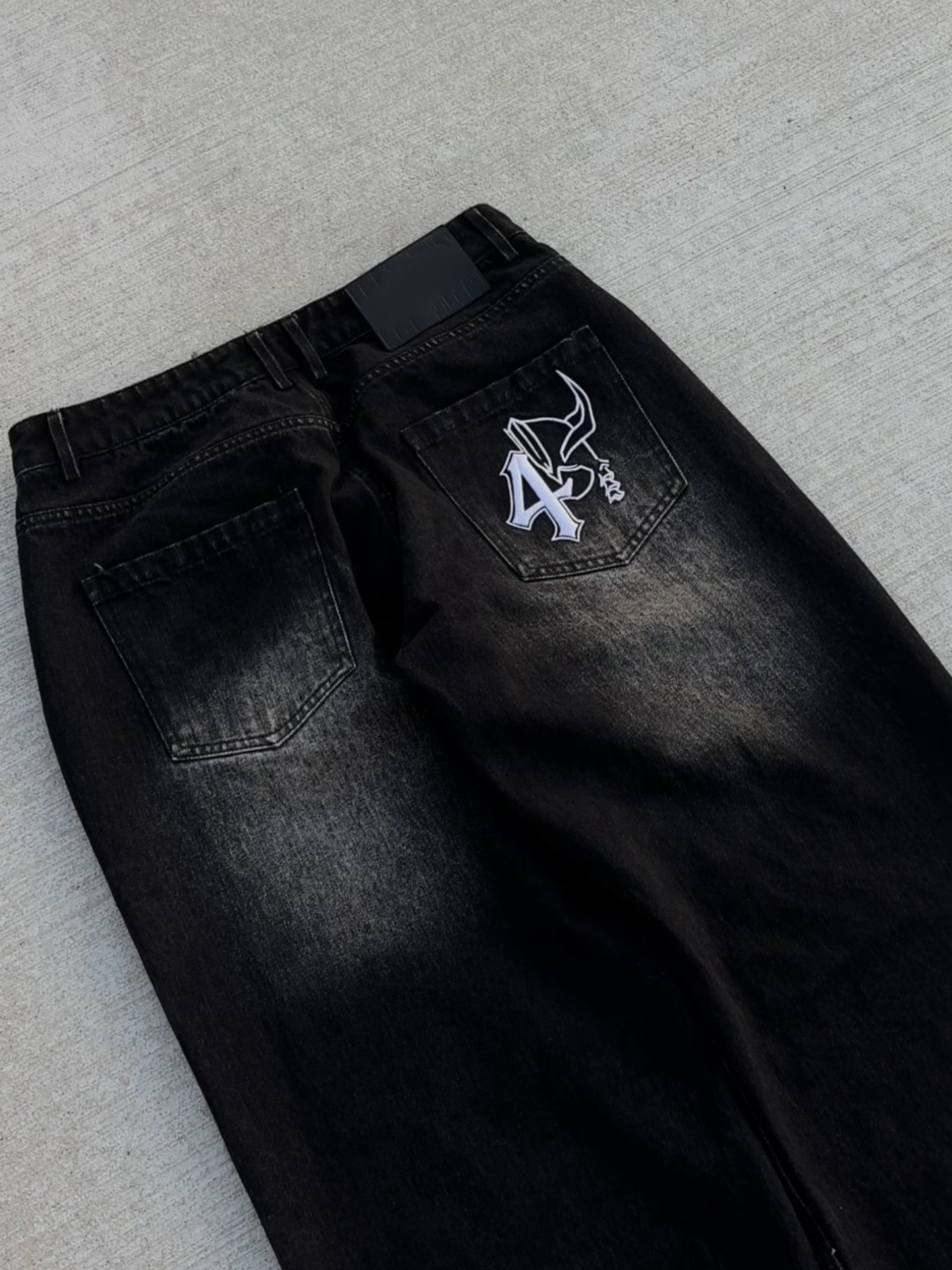 ULQUIORRA JEANS | BLEACH