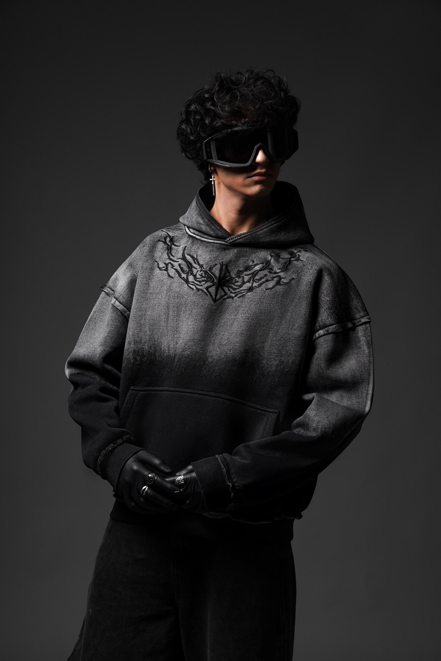 BERSERKING MENACE VINTAGE WASHED HOODIE