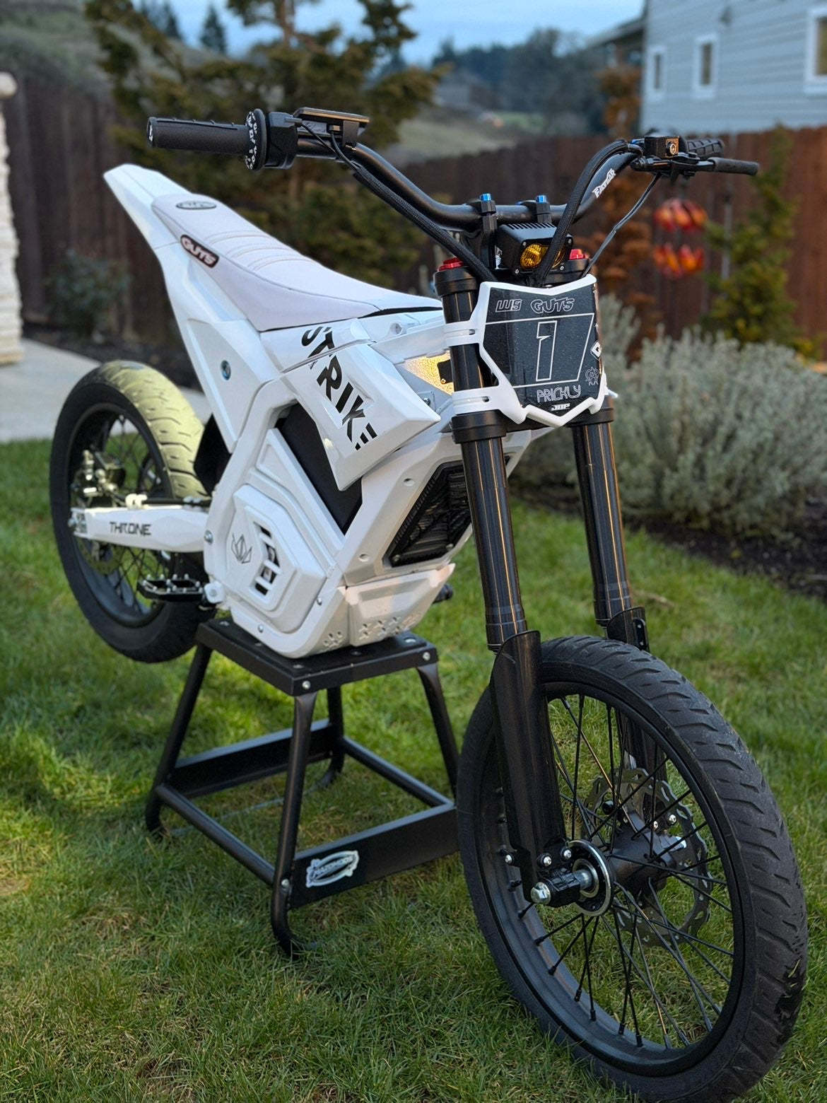 strike shadow 60v/72v and yozma in10 pro supermotos