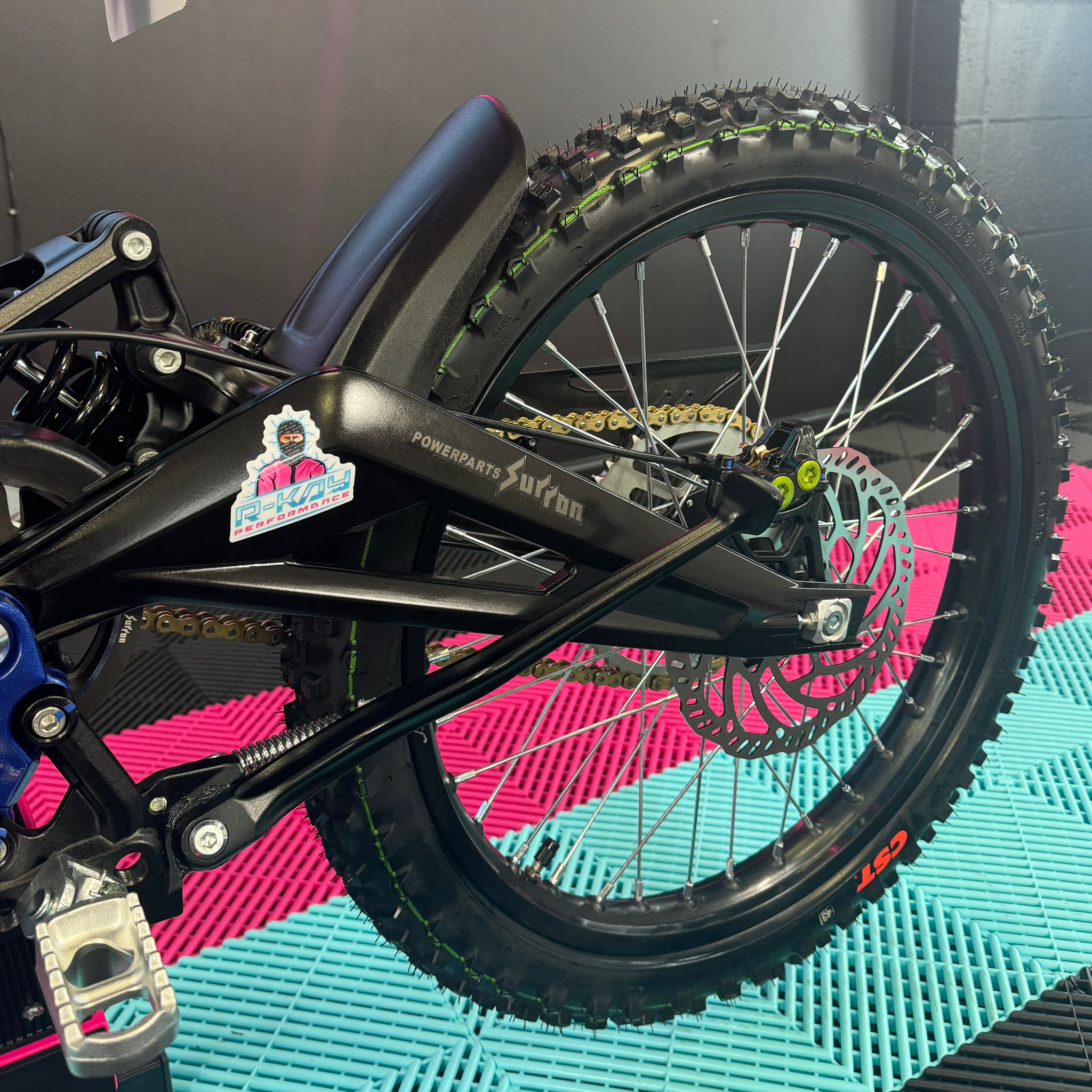 Sur-Ron Light Bee X 60v 40Ah In Blue And Orange