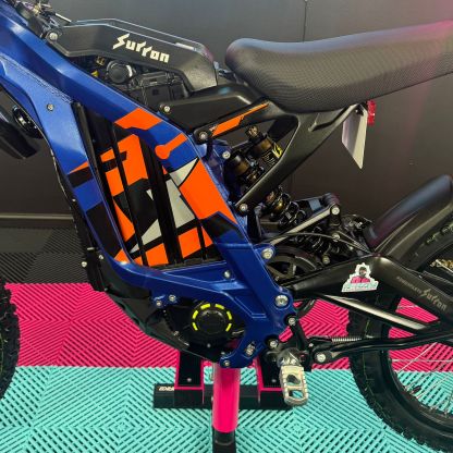 Sur-Ron Light Bee X 60v 40Ah In Blue And Orange