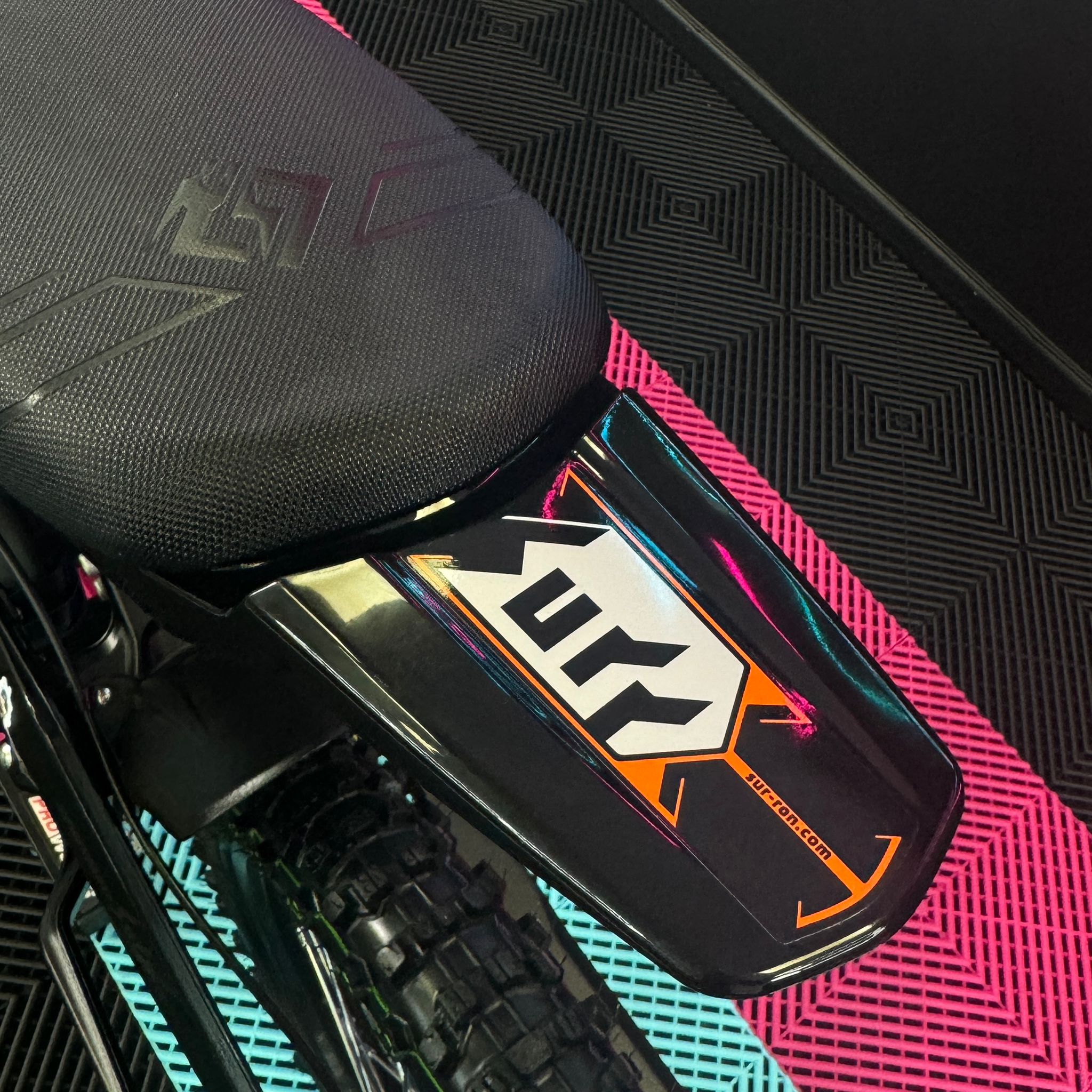 Sur-Ron Light Bee X 60v 40Ah In Blue And Orange