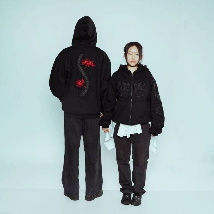 1000-7 zip up hoodie