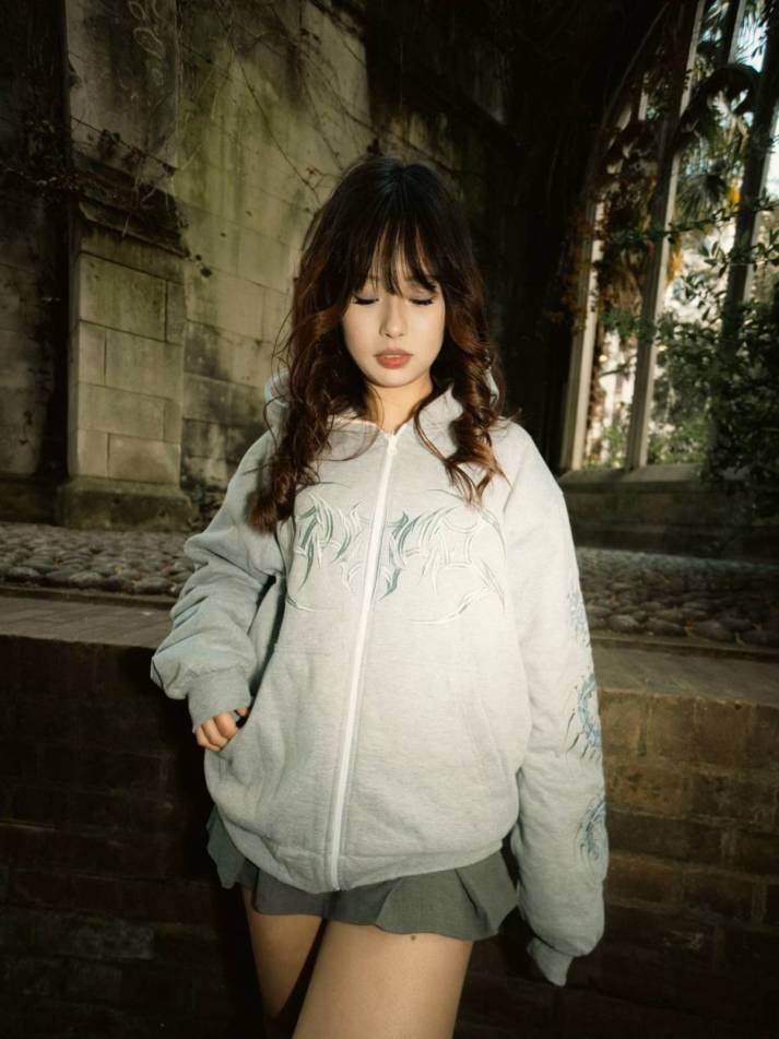 1000-7 zip up hoodie