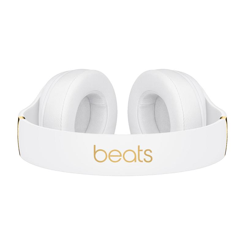  by Dr. Dre Studio3 Wireless Over-Ear Headphones