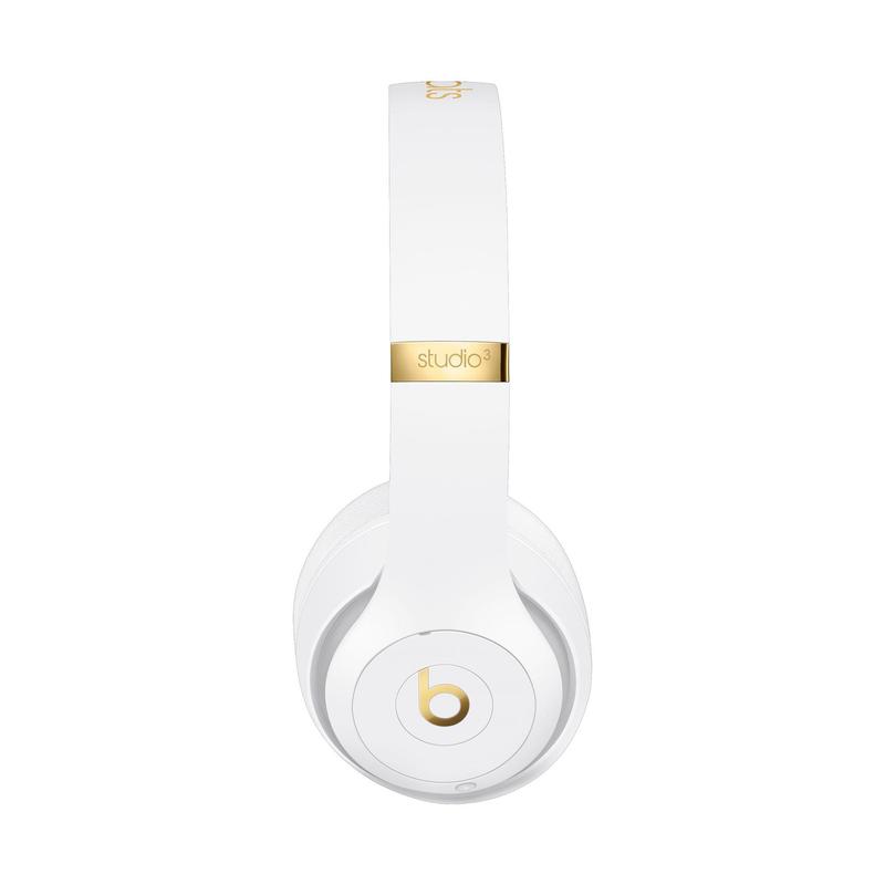  by Dr. Dre Studio3 Wireless Over-Ear Headphones