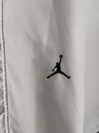 vintage air jordan jacket White Grey Size XXL