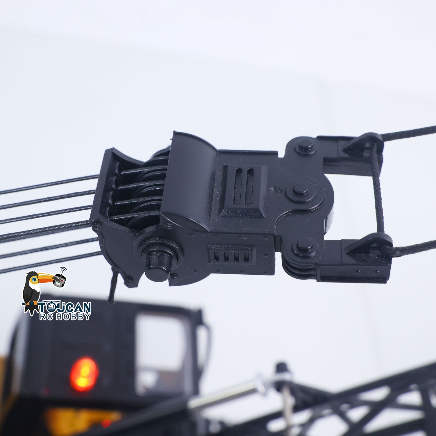 572 15CH RC 1/14 Construction Crane Truck Tower Excavator Model Car 1572 Remote Control Toy